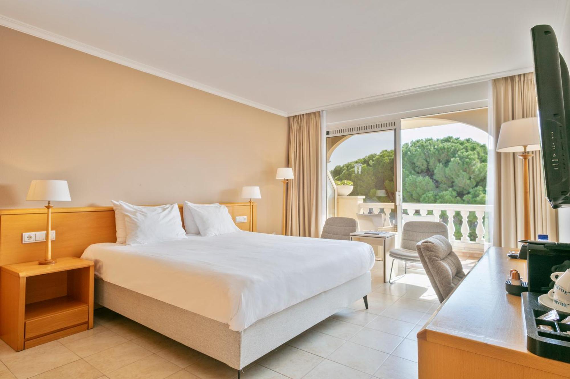 Van Der Valk Hotel Barcarola Sant Feliu de Guixols Bagian luar foto