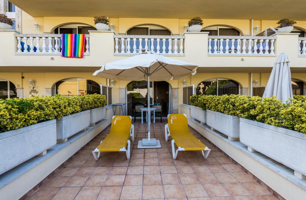 Van Der Valk Hotel Barcarola Sant Feliu de Guixols Bagian luar foto